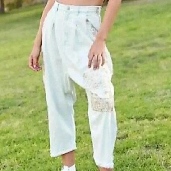 FREE PEOPLE NORTH STAR BANDANA PATCHED HAREM JEANS - Picture 4 of 5